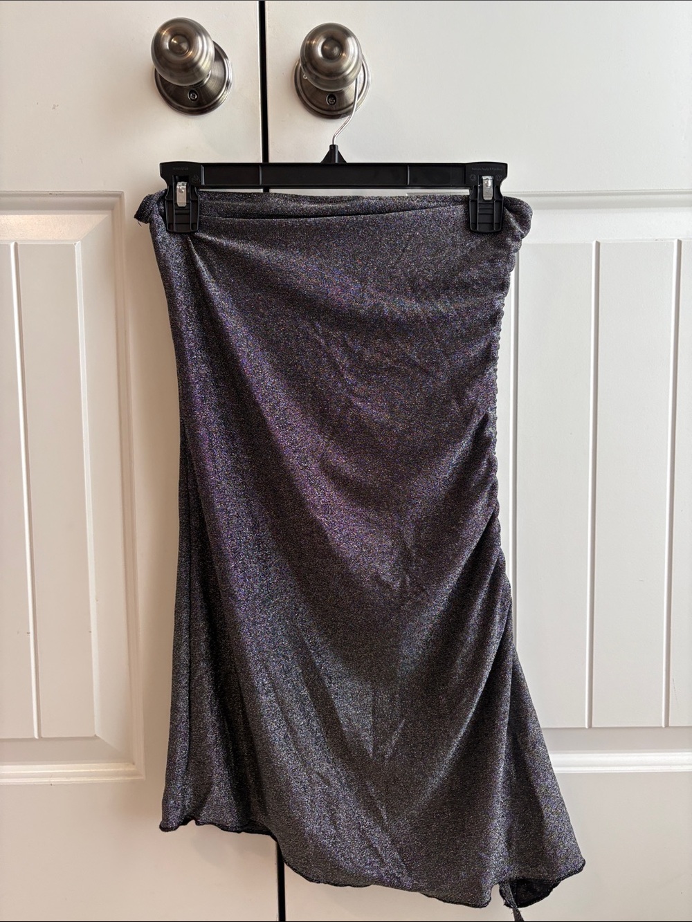 Women’s Sparkly Strapless Dress